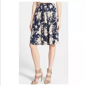 ASTR Women's Floral Skirt Size XSmall